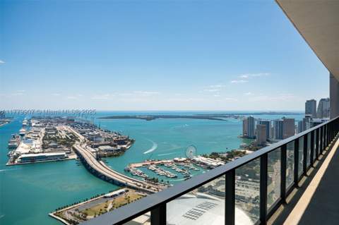 1000 Biscayne Blvd 5801, Miami FL - photo 7 of 25