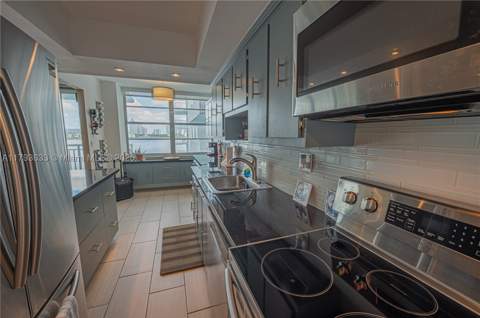 301 174th St 401, Sunny Isles Beach FL - photo 12 of 42