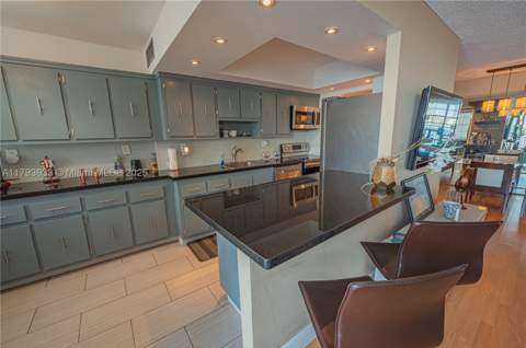 301 174th St 401, Sunny Isles Beach FL - photo 16 of 42
