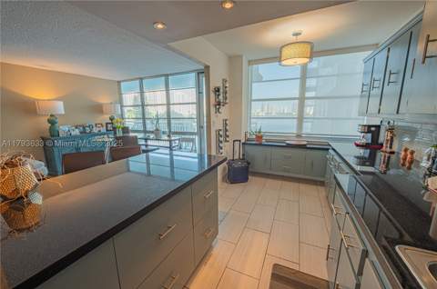 301 174th St 401, Sunny Isles Beach FL - photo 17 of 42