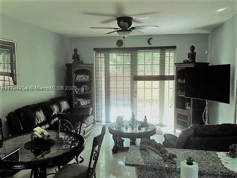 4854 NW 110th Pl, Doral FL - photo 8 of 24
