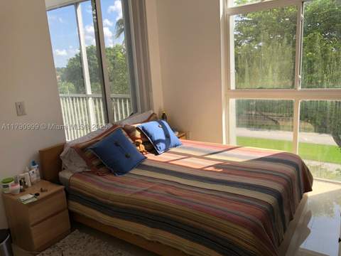 9725 NW 52nd St 407, Doral FL - photo 9 of 22