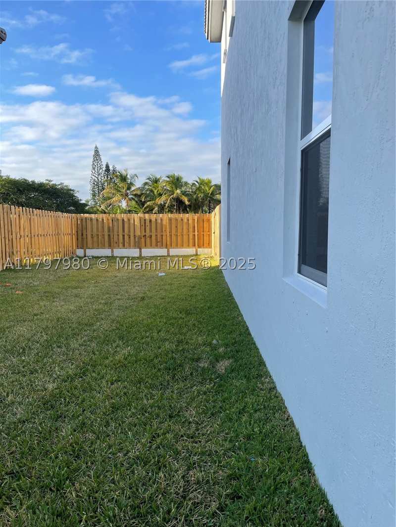 3 bedroom Townhouse at 29196 SW 163rd Ct, Paradise Pines, Homestead — photo 1