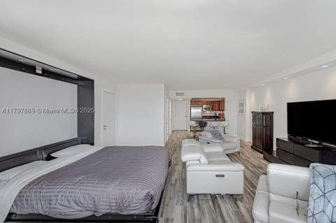2301 Collins Ave 1532, Miami Beach FL - photo 12 of 28