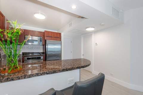 2301 Collins Ave 1531, Miami Beach FL - photo 16 of 25