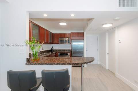 2301 Collins Ave 1531, Miami Beach FL - photo 17 of 25