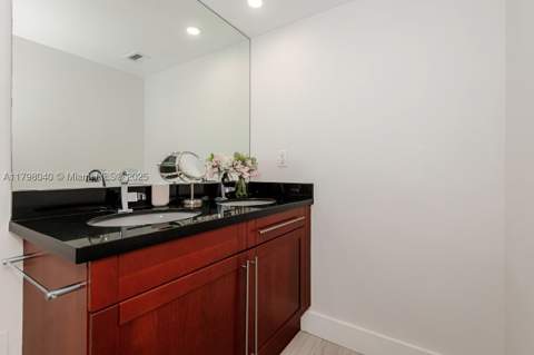 2301 Collins Ave 1531, Miami Beach FL - photo 22 of 25