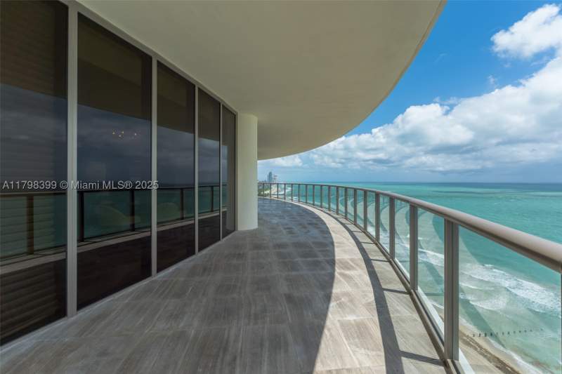 3 bedroom Condominium at 9703 Collins Ave 2100, Bal Harbour Center Condo, Bal Harbour — photo 2