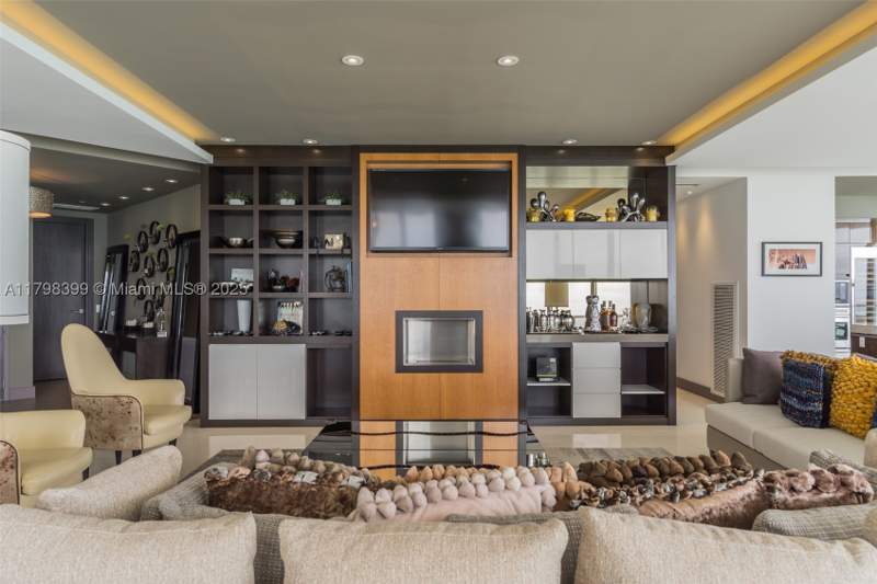 3 bedroom Condominium at 9703 Collins Ave 2100, Bal Harbour Center Condo, Bal Harbour — photo 3