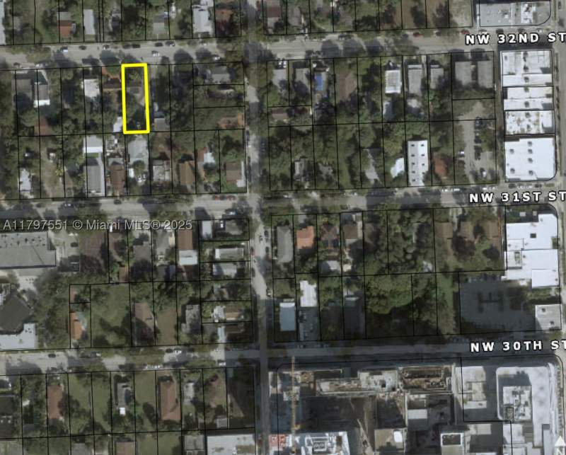 4 bedroom SingleFamilyResidence at 134 NW 32nd St, Prices Addn To St James P, Miami — photo 2