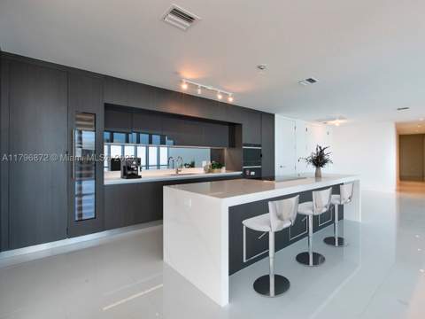 851 NE 1st Ave Ph5011, Miami FL - photo 10 of 35