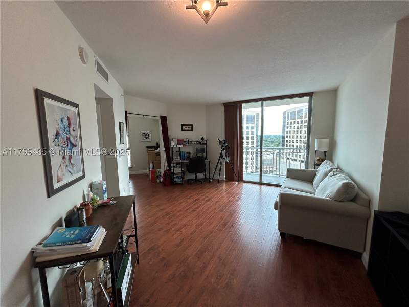 1 bedroom Condominium at 9066 SW 73rd Ct 1504, Metropolis II At Dadeland, Miami — photo 2