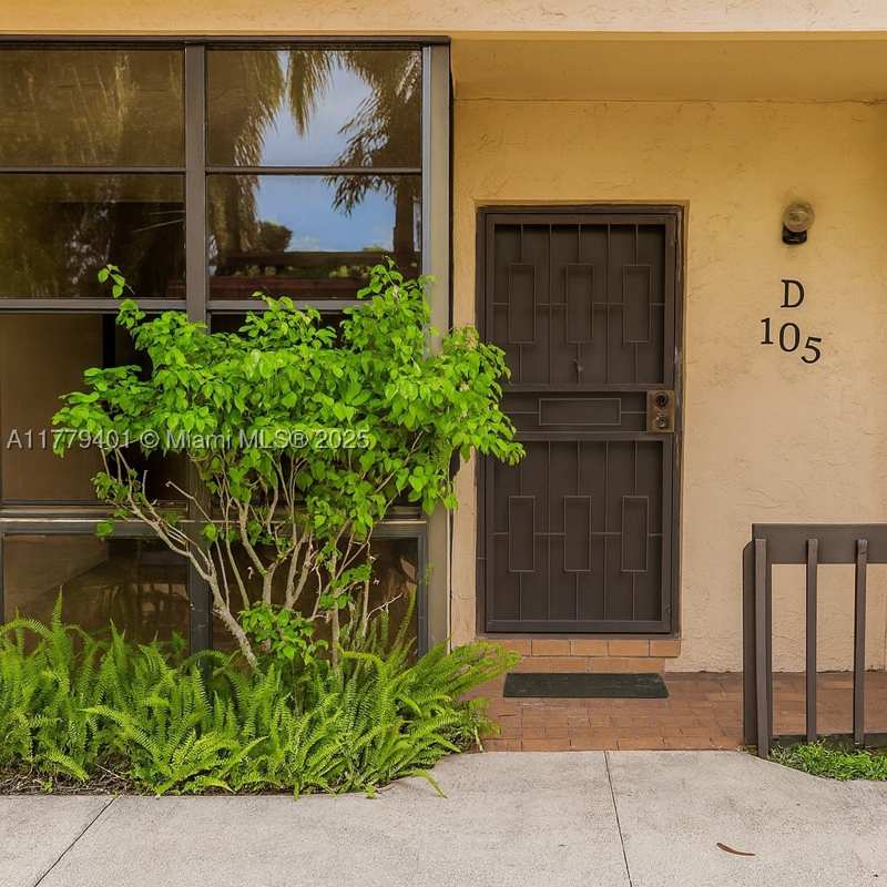 2 bedroom Condominium at 800 NE 199th St 105D, Northlake Vlg At Calif Cl, Miami — photo 1