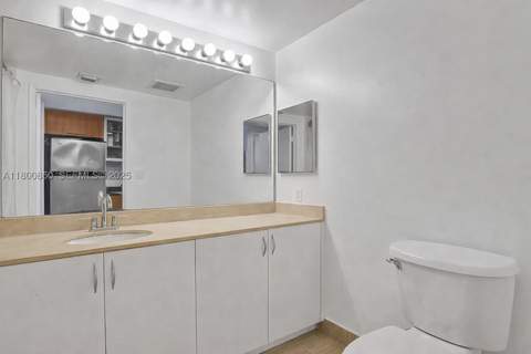 1750 N Bayshore Dr 4007, Miami FL - photo 11 of 25