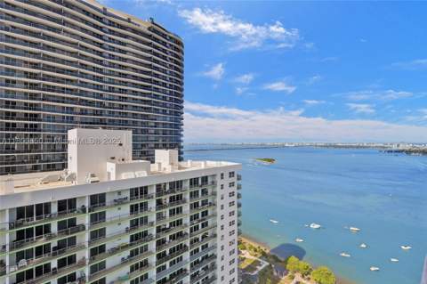 1750 N Bayshore Dr 4007, Miami FL - photo 13 of 25