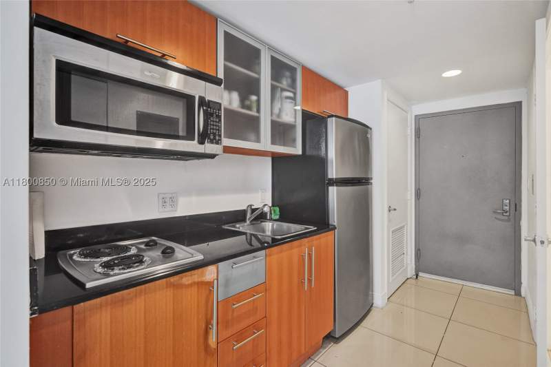 0 bedroom Condominium at 1750 N Bayshore Dr 4007, Opera Tower Condo, Miami — photo 5