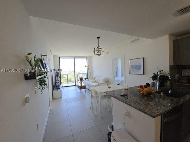 2 bedroom Condominium at 5350 NW 84th Ave 1207, 5350 Park Condo, Doral — photo 3