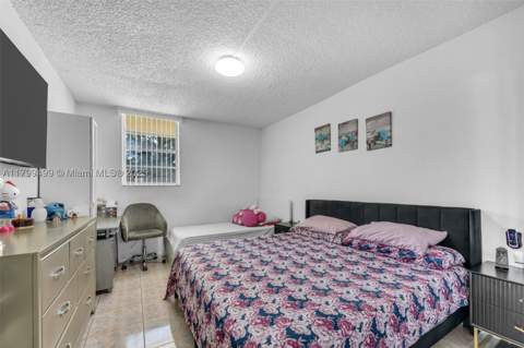 4550 NW 9th St 106E, Miami FL - photo 10 of 23