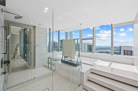 851 NE 1st Ave Ph 5401, Miami FL - photo 22 of 89