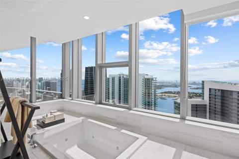 851 NE 1st Ave Ph 5401, Miami FL - photo 23 of 89
