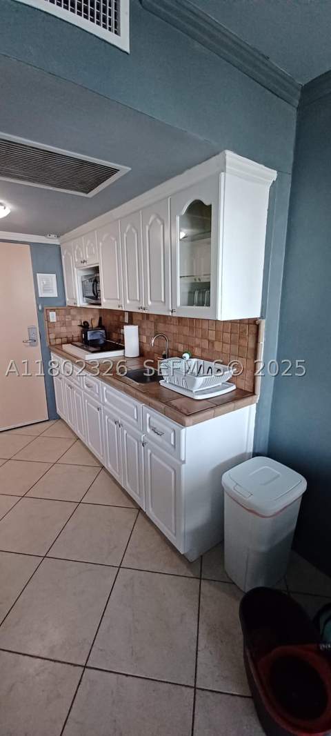 19201 Collins Ave 1105, Sunny Isles Beach FL - photo 12 of 23
