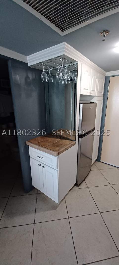 19201 Collins Ave 1105, Sunny Isles Beach FL - photo 13 of 23