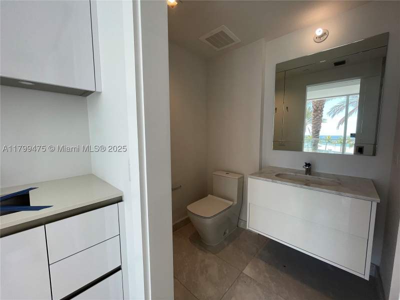 0 bedroom Condominium at 18501 Collins Avenue Cabana 22, Turnberry Ocean Club, Sunny Isles Beach — photo 4