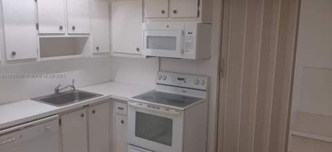 251 174th St 1711, Sunny Isles Beach FL - photo 19 of 35