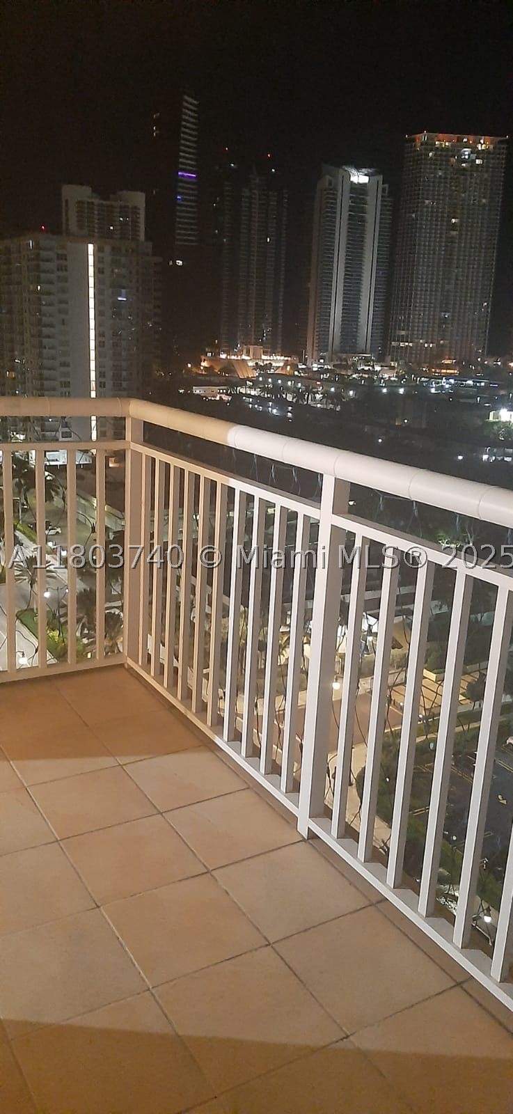 2 bedroom Condominium at 251 174th St 1711, Winston Towers 200, Sunny Isles Beach — photo 3