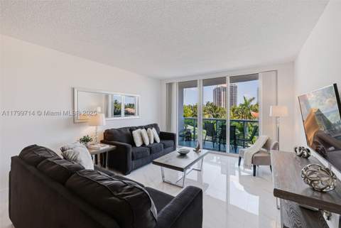 19370 Collins Ave 324, Sunny Isles Beach FL - photo 11 of 47