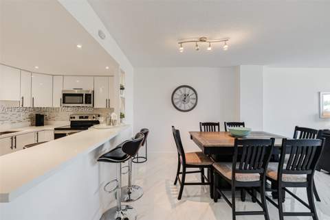 19370 Collins Ave 324, Sunny Isles Beach FL - photo 19 of 47