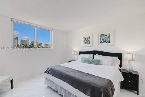 19370 Collins Ave 324, Sunny Isles Beach FL - photo 22 of 47