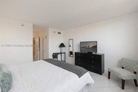 19370 Collins Ave 324, Sunny Isles Beach FL - photo 24 of 47