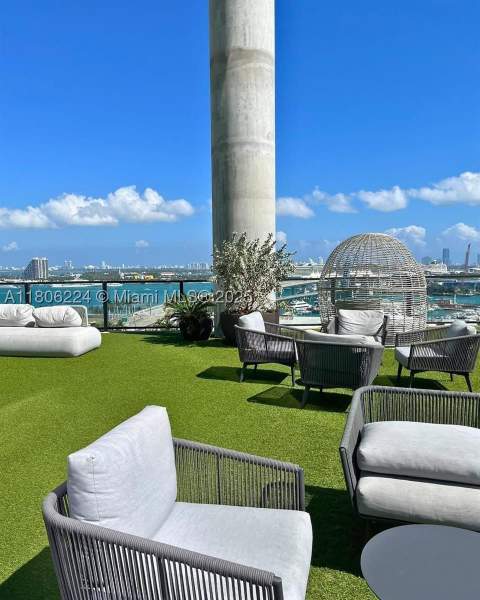 398 NE 5th St 1619, Miami FL - photo 7 of 20