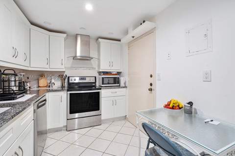 9511 Collins Ave 1002, Surfside FL - photo 8 of 27