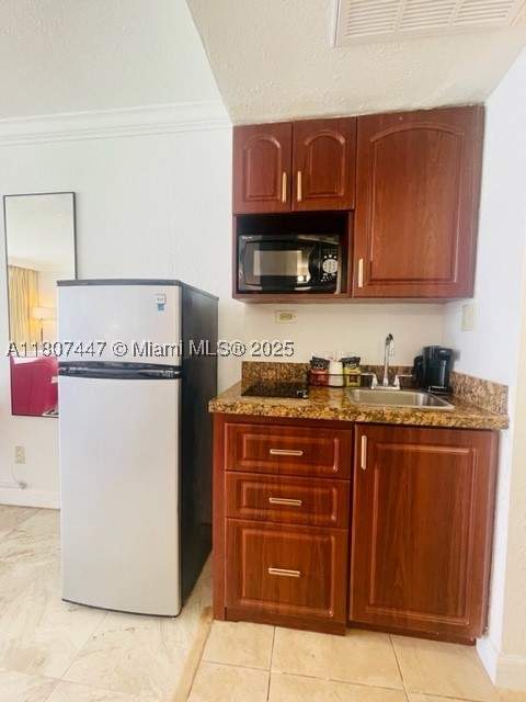 19201 Collins Ave 714, Sunny Isles Beach FL - photo 13 of 27