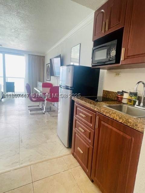 19201 Collins Ave 714, Sunny Isles Beach FL - photo 14 of 27