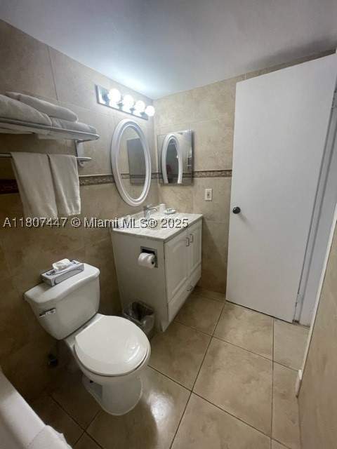 19201 Collins Ave 714, Sunny Isles Beach FL - photo 20 of 27