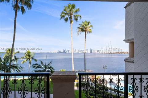 5235 Fisher Island Dr 5235, Miami Beach FL - photo 18 of 68