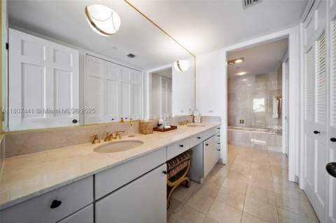5235 Fisher Island Dr 5235, Miami Beach FL - photo 19 of 68