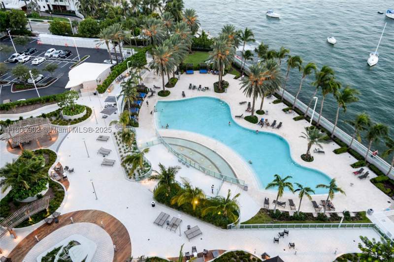 1 bedroom Condominium at 1500 Bay Rd 1532S, Flamingo South Beach I Co, Miami Beach — photo 3
