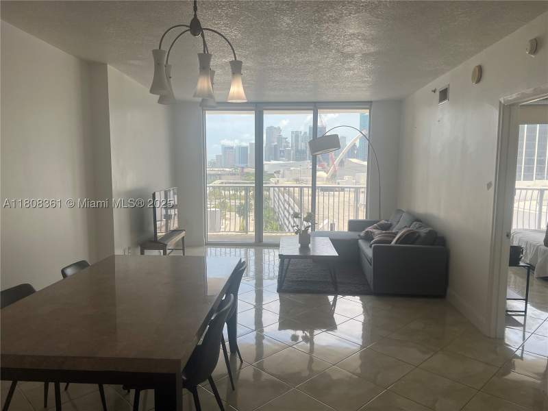 1 bedroom Condominium at 1750 N Bayshore Dr 1410, Opera Tower Condo, Miami — photo 5