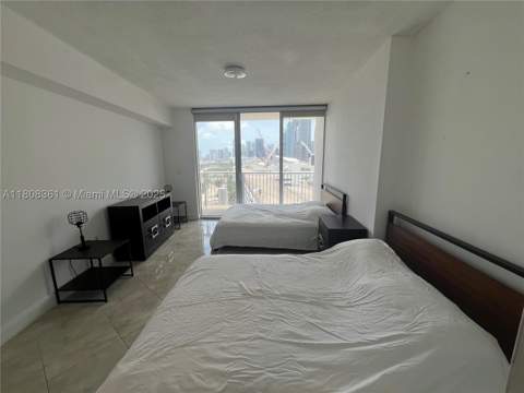 1750 N Bayshore Dr 1410, Miami FL - photo 6 of 11