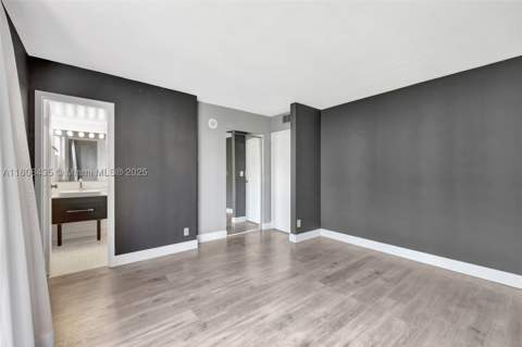 16919 N Bay Rd 521, Sunny Isles Beach FL - photo 15 of 55