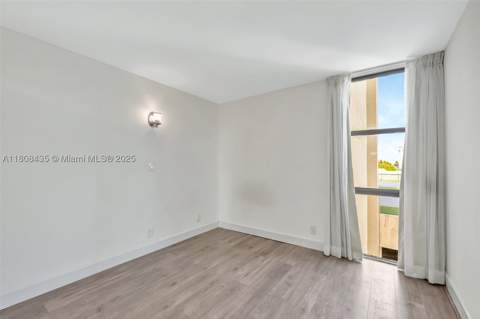 16919 N Bay Rd 521, Sunny Isles Beach FL - photo 20 of 55