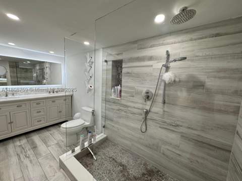 6423 Collins Ave 1001, Miami Beach FL - photo 13 of 28