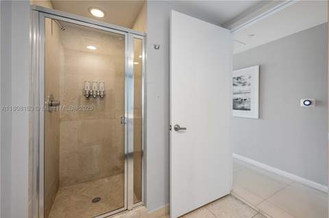 485 Brickell Ave 1604, Miami FL - photo 15 of 20