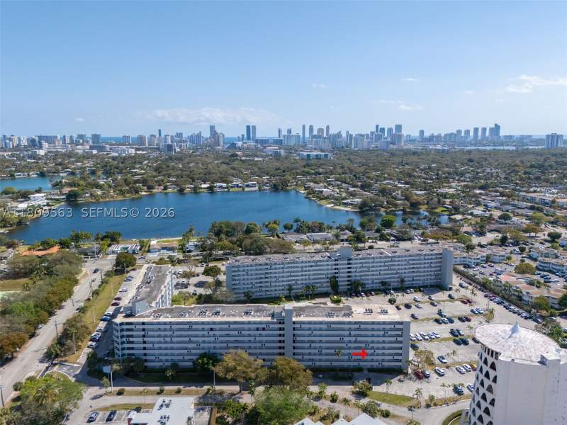 2 bedroom Condominium at 1770 NE 191st St 316-1, Jade Winds Group -, Miami — photo 3