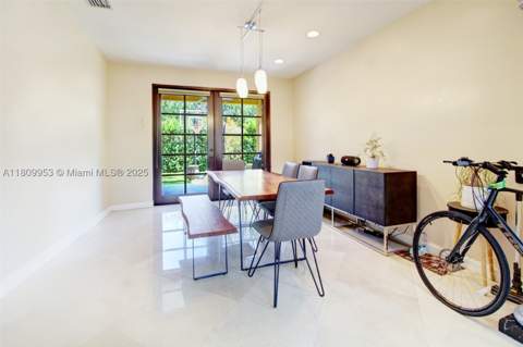 7753 SW 193rd St, Cutler Bay FL - photo 8 of 54