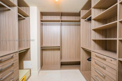 360 Ocean Dr 205S, Key Biscayne FL - photo 10 of 39